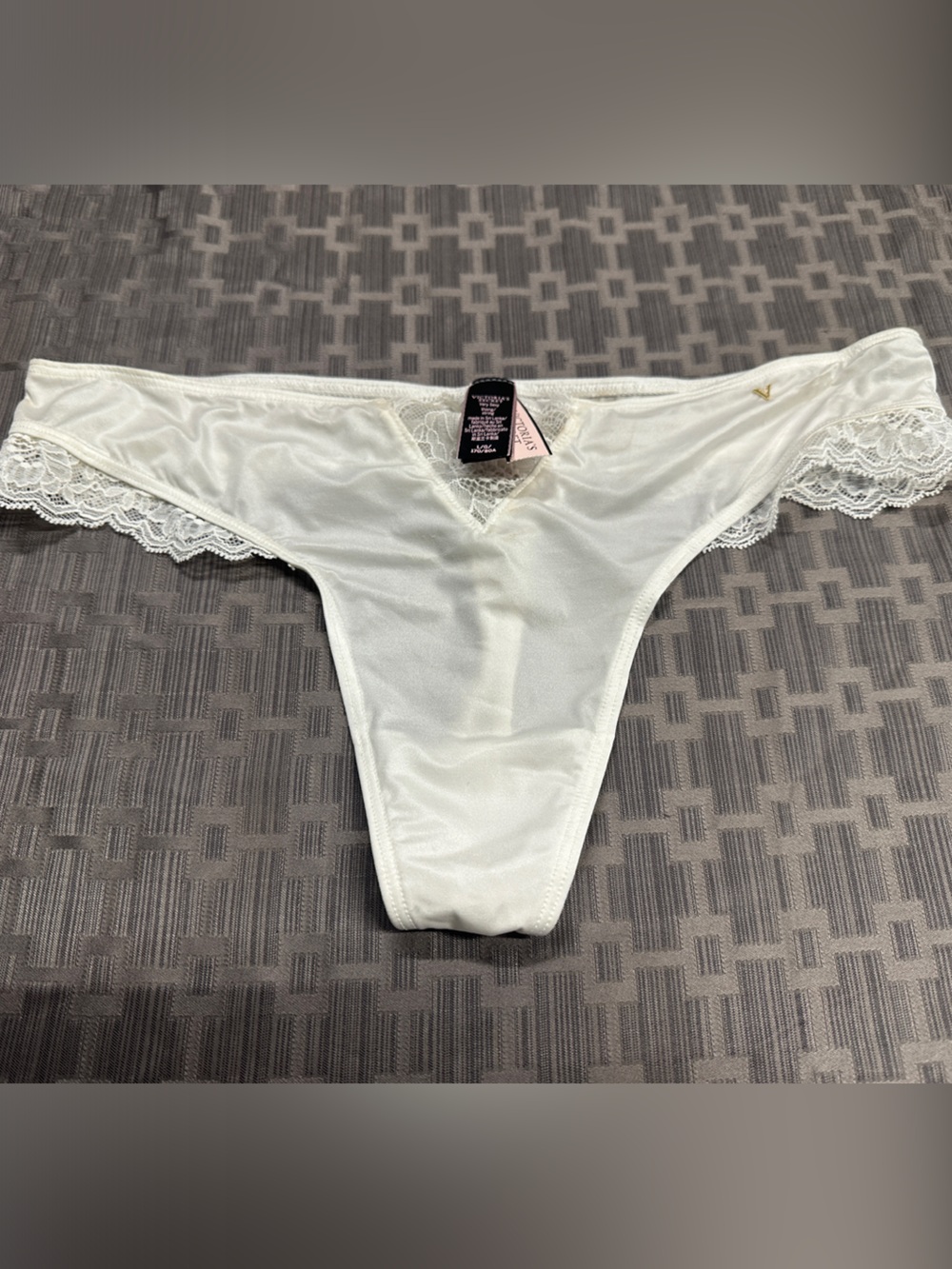 Victoria's Secret Cream Lace-Trim Thong Panty